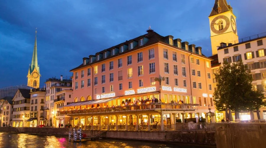 Khu phố cổ Zurich - trung tâm giải trí về đêm sầm uất nhất tại thành phố