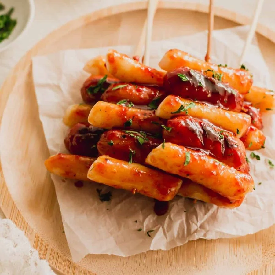 Đây là một món ăn phổ biến mà được các bạn trẻ Hàn Quốc yêu thích