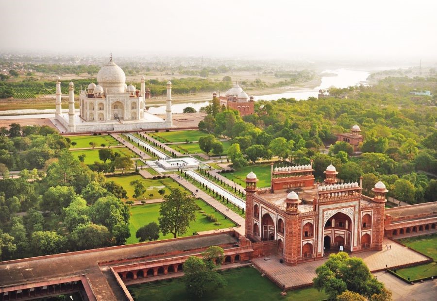 Đền Taj Mahal sở hữu phong cách kiến trúc kỳ vĩ và tráng lệ, lộng lẫy đến khó tin 
