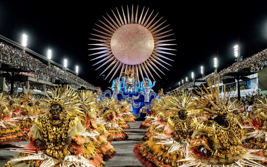 Lễ hội Carnival thu hút lượng lớn khách du lịch tới nước Pháp tham dự
