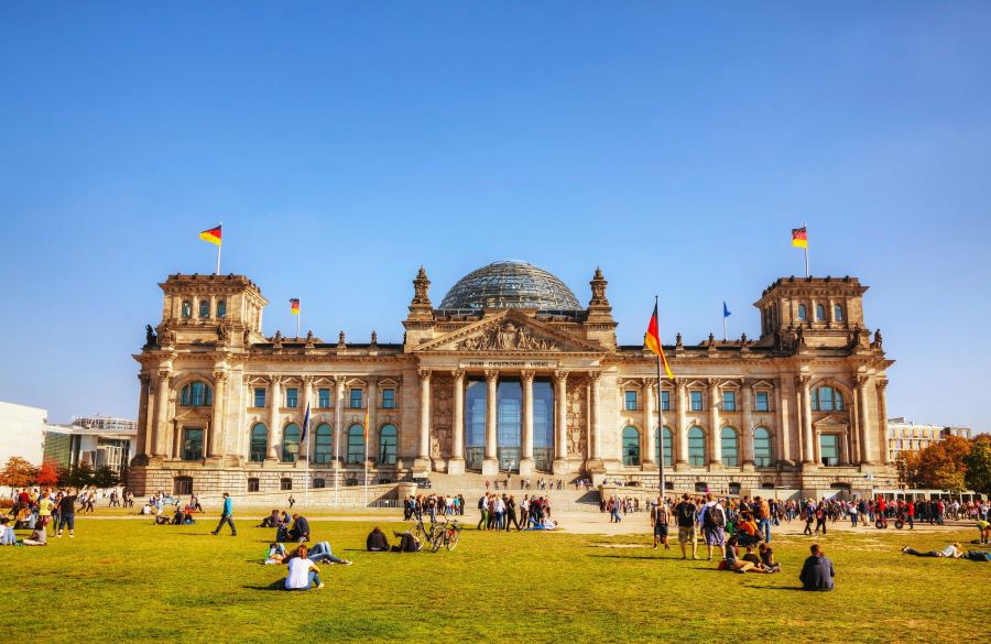 Berlin, thủ đô sôi động của nước Đức, chào đón du khách với những công trình kiến trúc tráng lệ