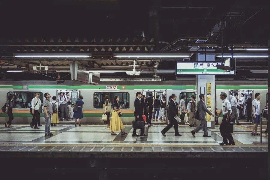 Tàu điện ngầm - Phương tiện được nhiều người dân và du khách ưa chuộng lựa chọn