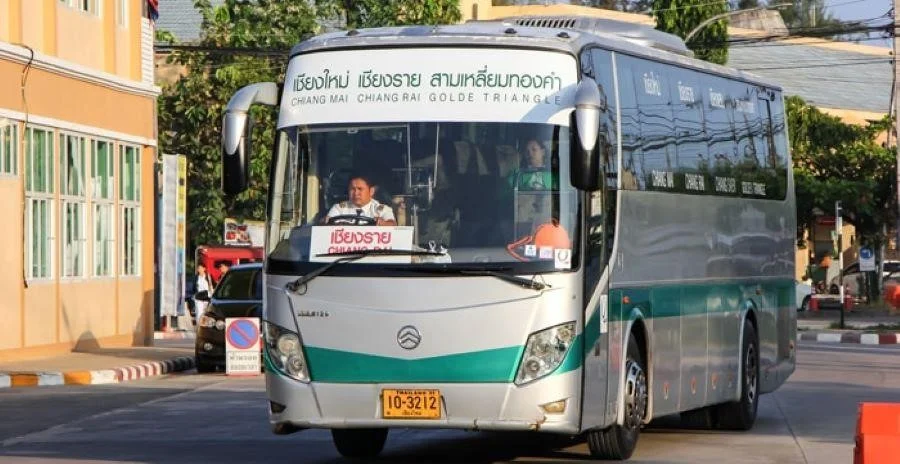 Du lịch theo tour sẽ không cần phải đắn đo suy nghĩ về phương thức di chuyển