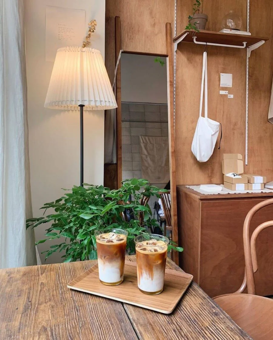 Coffest Seoul chính là điểm đến hoàn hảo dành cho những bạn đang tìm kiếm một nơi yên bình để thưởng thức ly cà phê thơm ngon