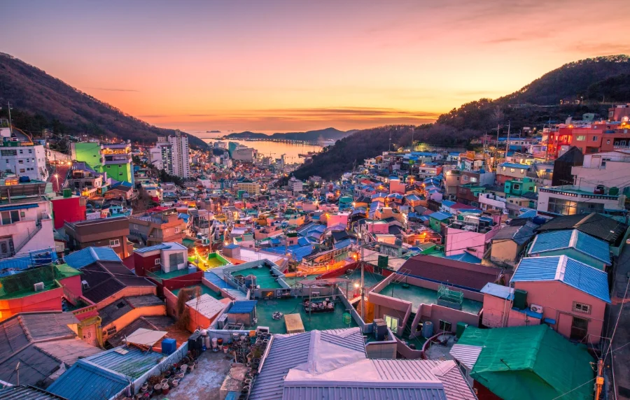Làng văn hóa Gamcheon là điểm đến không thể bỏ qua khi đi du lịch Busan