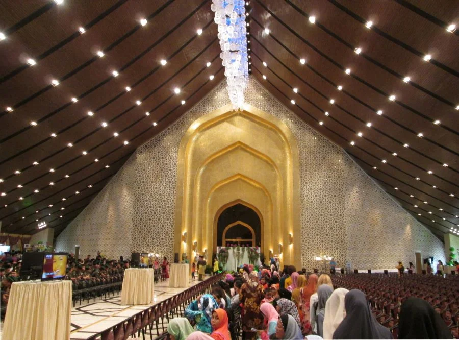 Không khí lễ hội Hari Raya Aidilfitri diễn ra tưng bừng trên khắp đất nước Brunei