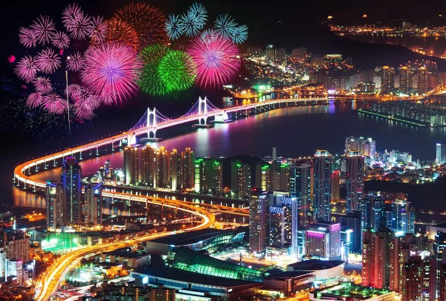 Du lịch Hàn Quốc mùa hè, du khách sẽ được hòa mình vào không khí sôi nổi của những lễ hội mùa hè hấp dẫn 