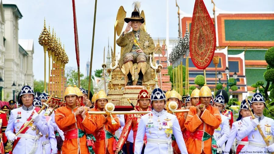 Lễ hội Hoàng gia Thái Lan bao gồm một chuỗi các sự kiện và nghi lễ văn hóa 