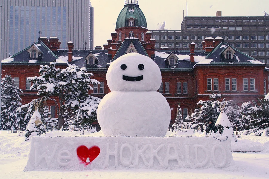 Lễ hội tuyết Sapporo là một trong những sự kiện mùa đông nổi tiếng nhất Nhật Bản