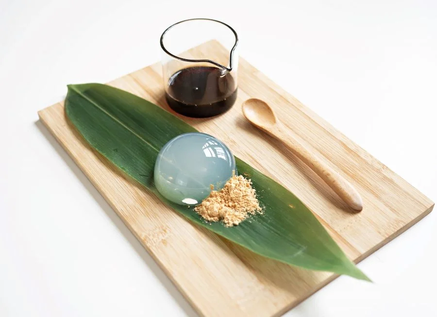 Bánh Mochi giọt nước - một thức quà thanh mát, độc đáo, mang đến cho bạn cảm giác sảng khoái tuyệt vời