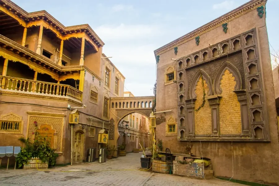 Phố cổ Kashgar tựa như một bảo tàng sống động, lưu giữ trọn vẹn lịch sử và văn hóa lâu đời của người Duy Ngô Nhĩ