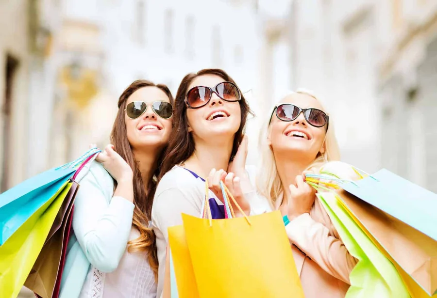 Hồng Kông là một thiên đường mua sắm lý tưởng cho du khách