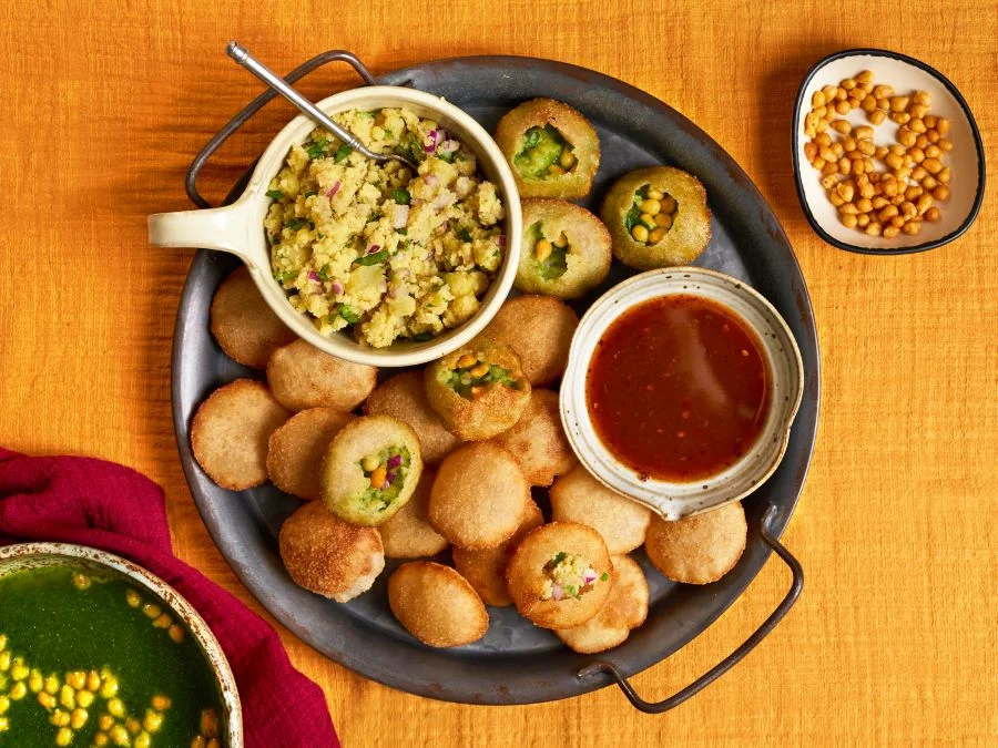 Pani puri với lớp vỏ vàng giòn luôn tạo ấn tượng đặc biệt đối với thực khách
