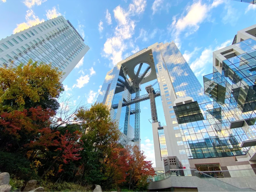 Umeda Sky Building, một biểu tượng kiến trúc độc đáo mà bạn không thể bỏ qua khi đi du lịch Osaka Nhật Bản