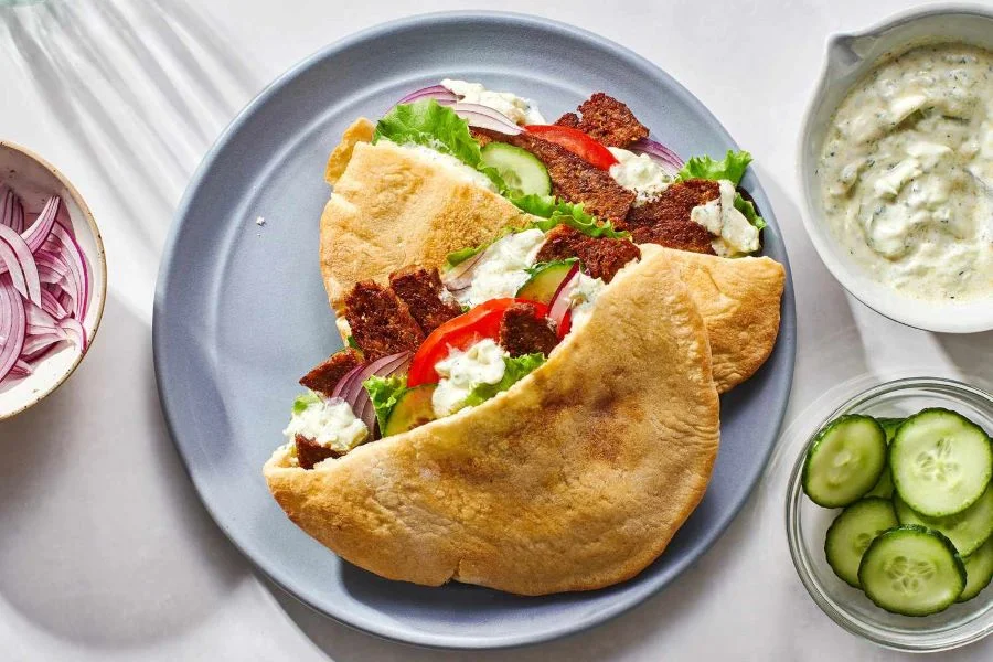 Doner Kebab là một món ngon cực kỳ quen thuộc đối với người dân Thổ Nhĩ Kỳ