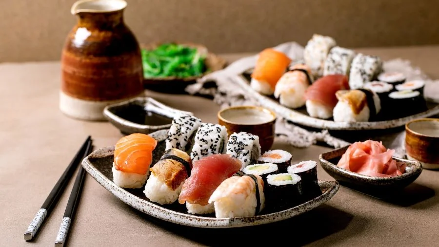 Văn hóa thưởng thức sushi của người dân xứ sở hoa anh đào được đánh giá khá tinh tế và tỉ mỉ