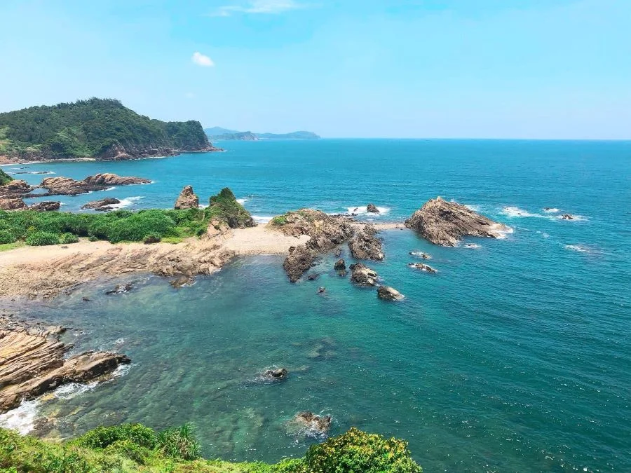 Biển đảo Cô Tô nổi tiếng là một trong những bãi biển đẹp ở miền Bắc