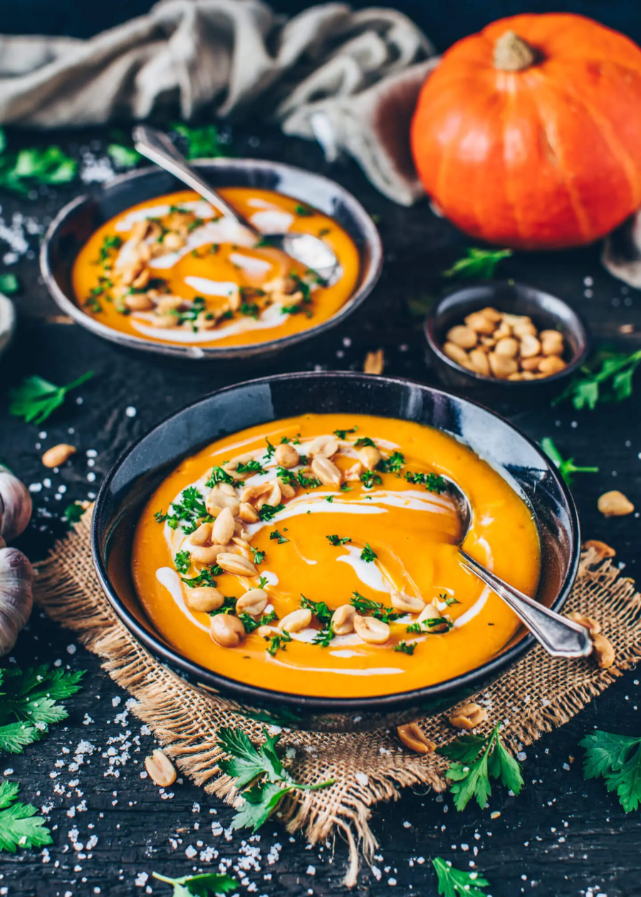 Kürbissuppe, món súp bí đỏ đặc trưng của mùa thu nước Đức