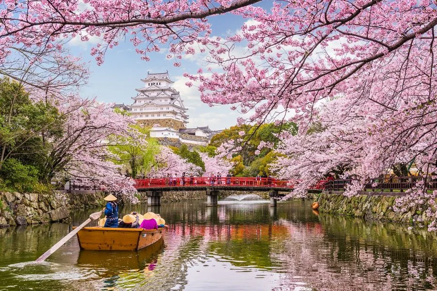 Lâu đài Himeji là một trong những kiến trúc cổ xưa nhất vẫn còn sót lại cho đến ngày nay ở xứ Phù Tang