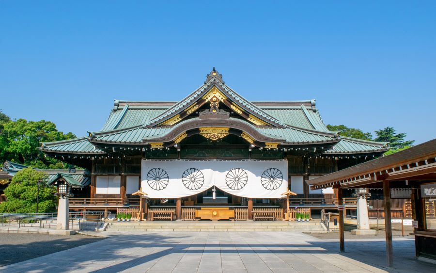 Đền thờ Hoàng gia Yasukuni sở hữu lối kiến trúc cổ kính và độc đáo