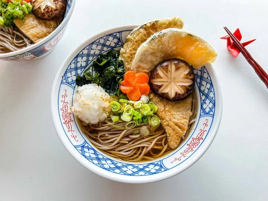 Sợi mì Toshikoshi Soba tượng trưng cho một cuộc sống khỏe mạnh và dài lâu