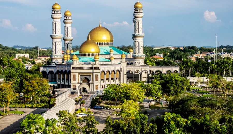 Nhà thờ Hồi giáo Jame Asr Hassanil Bolkiah - một trong những kiệt tác kiến trúc Hồi giáo hiện đại bậc nhất Đông Nam Á