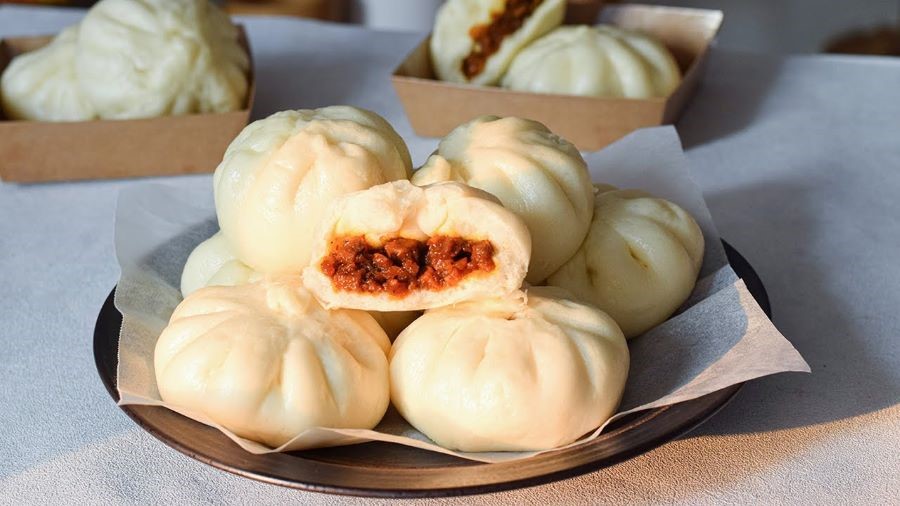 Những chiếc bánh bao với phần nhân xá xíu đậm đà, hấp dẫn