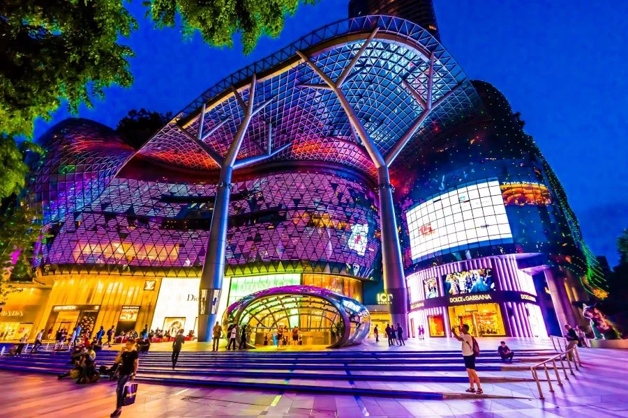 Khu phố Orchard vô cùng nhộn nhịp và hào nhoáng