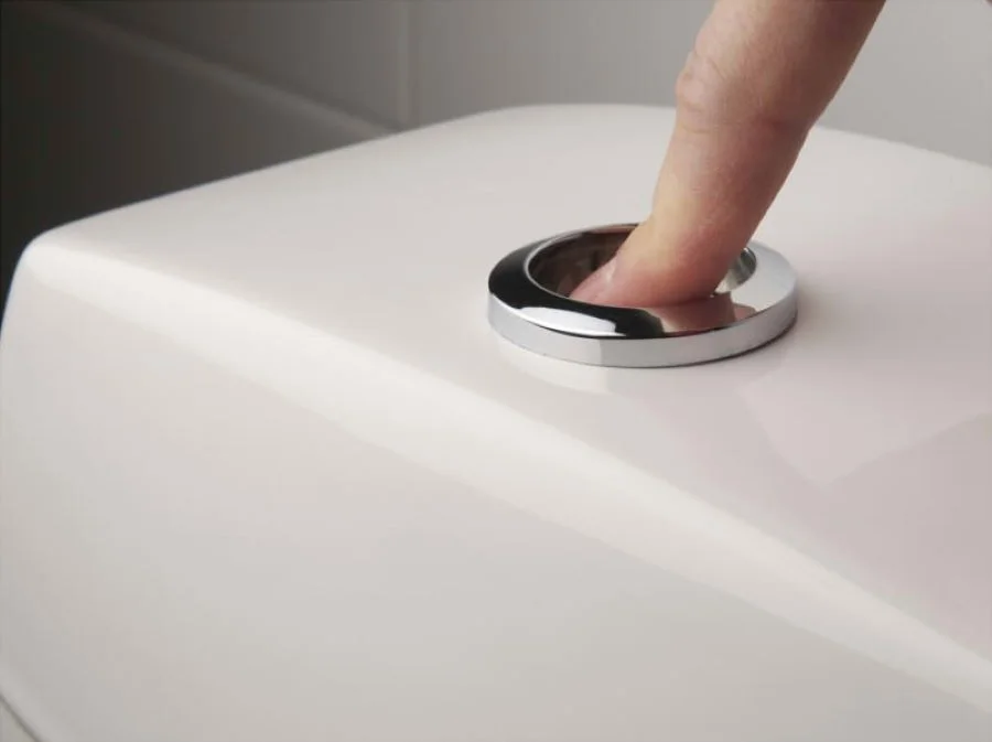 Quên xả nước khi đi nhà vệ sinh công cộng - Hành động này có thể khiến bạn bị phạt tiền tại Singapore đấy nhé!