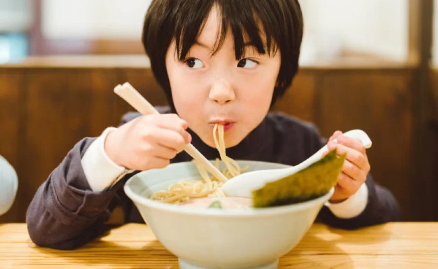 Âm thanh hút mì “sì sụp” tại Nhật Bản như thể hiện sự yêu thích và trân trọng món ăn này