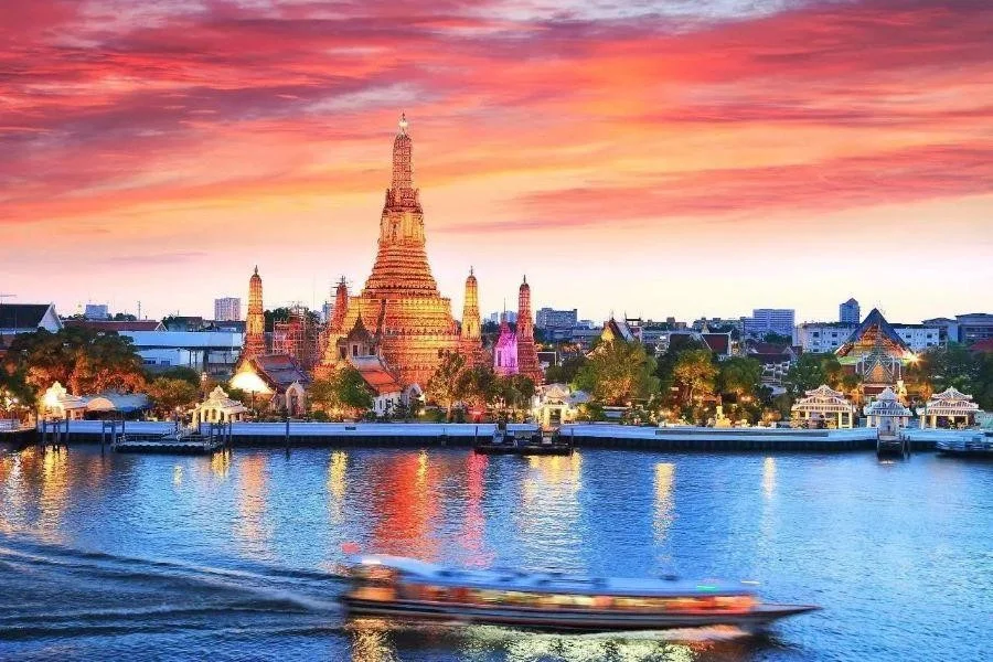 Vẻ đẹp tựa như tranh vẽ của dòng Sông Chao Phraya