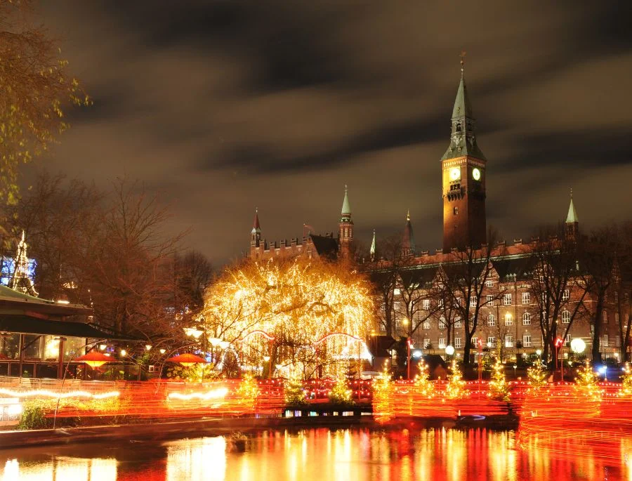 Khung cảnh rực rỡ của Lễ hội ánh sáng Copenhagen