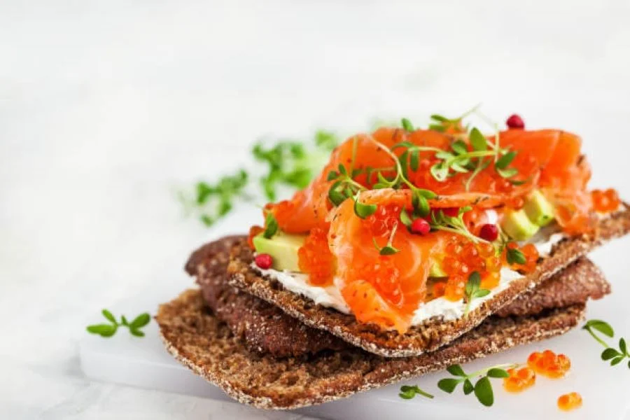 Bánh mì đen được làm từ những loại nguyên liệu cực kỳ tốt cho sức khỏe
