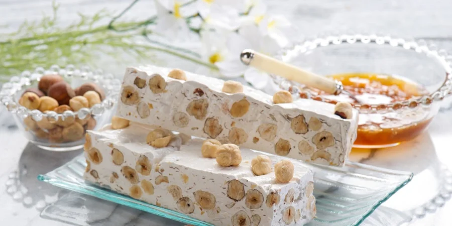 Kẹo Nougat và kẹo Kinmen mang đến hương vị ngọt ngào khó quên và trở thành món quà hoàn hảo cho những người thân yêu