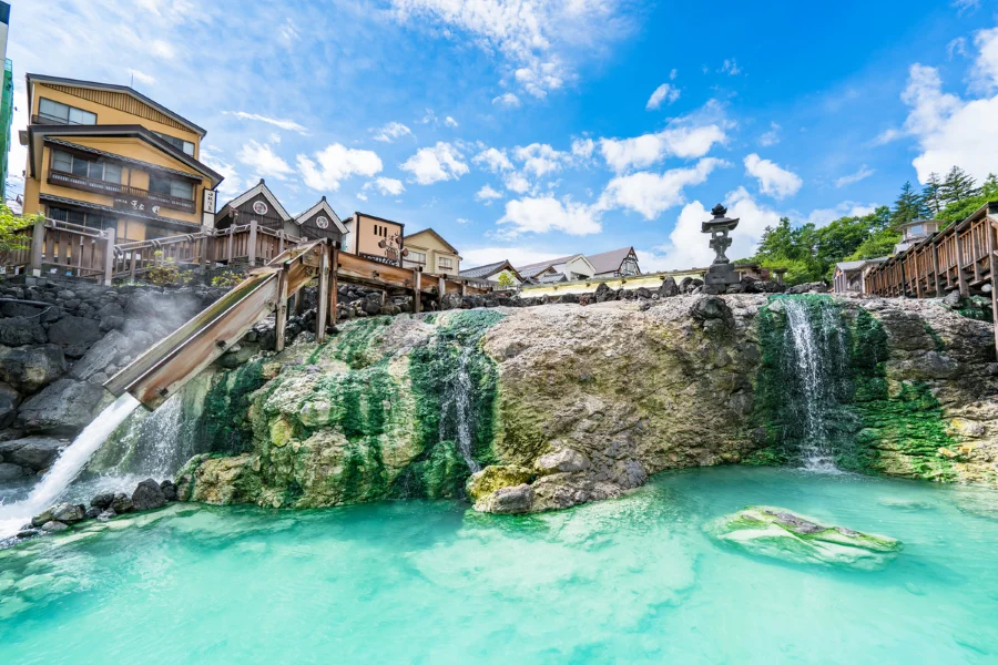Kusatsu Onsen - Suối nước nóng tự nhiên mà bạn không thể bỏ qua khi đi du lịch Nhật Bản