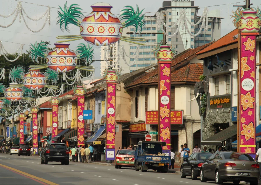 Little India chào đón du khách bằng những con phố rực rỡ sắc màu