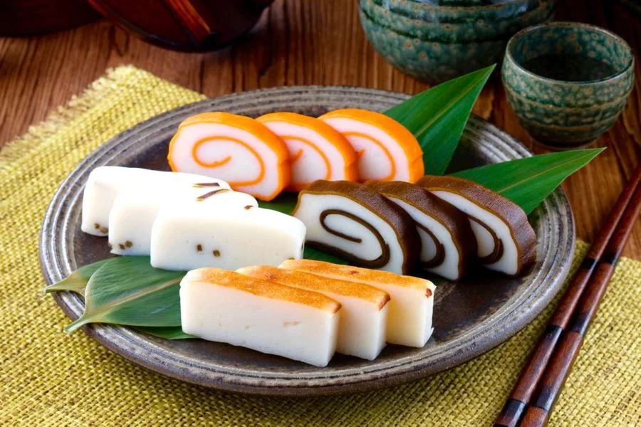 Kamabokolà một thành phần quen thuộc và không thể thiếu trong mâm cỗ Osechi Ryori truyền thống của người Nhật