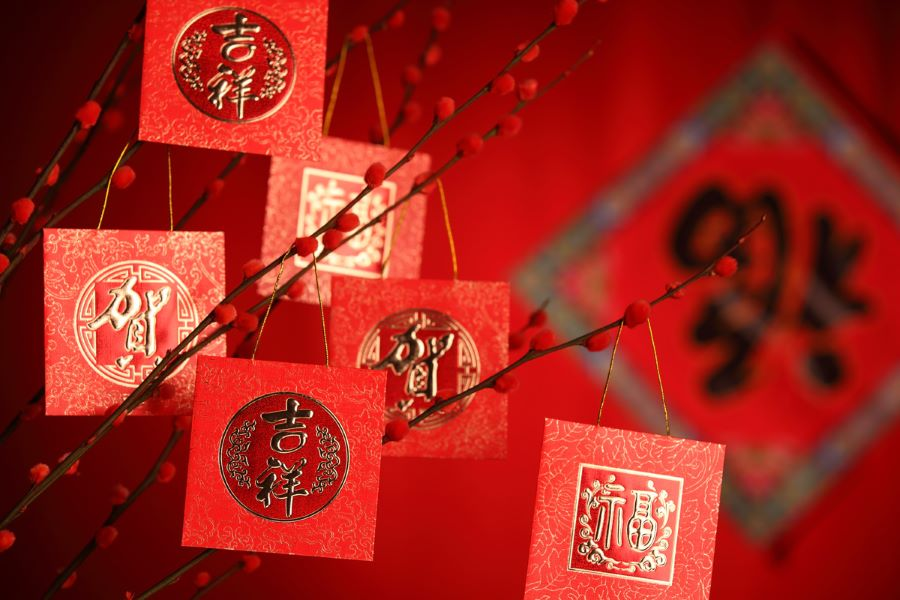Tương tự như nhiều nước châu Á khác, người Nhật cũng có phong tục lì xì đầu năm