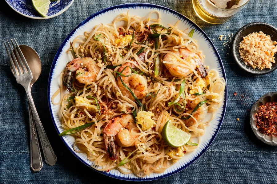 Pad Thai - Món ăn đặc trưng cho ẩm thực Thái Lan