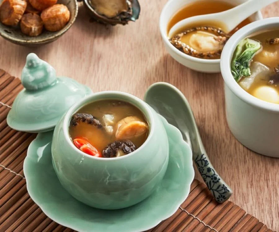 Nguồn gốc của món Phật nhảy tường gắn liền với nhiều giai thoại khác nhau 