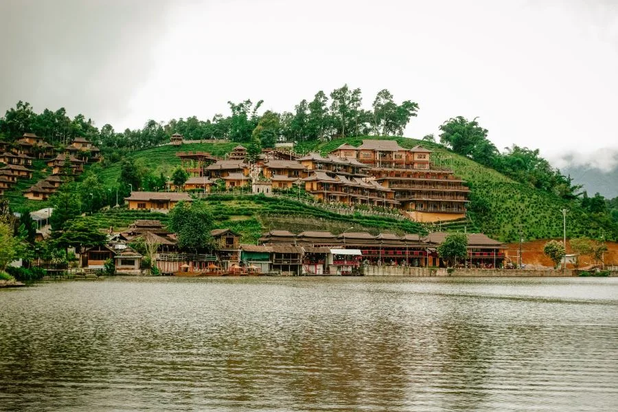 Khung cảnh hiền hòa, đẹp tựa như chốn thần tiên