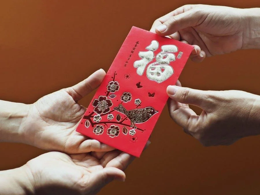 Người Đài còn chuẩn bị những chiếc bao lì xì trong những ngày đầu năm mới