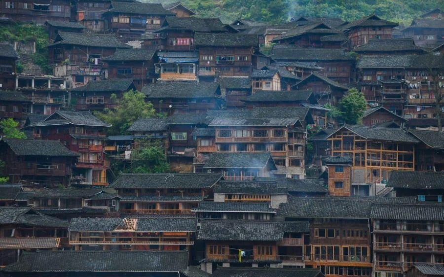 Khám phá Làng Miêu độc đáo tại Phượng Hoàng Cổ Trấn