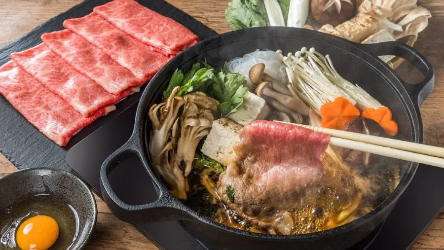 Khám phá món Lẩu Sukiyaki nổi tiếng của người Nhật