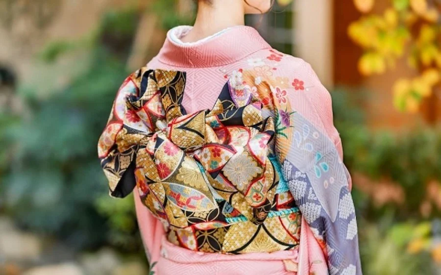 Tuy đều là trang phục truyền thống nhưng Kimono và Yukata cũng có những điểm khác biệt