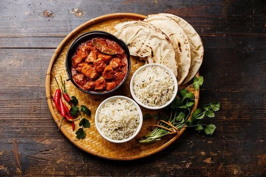 Một món ăn phổ biến của Ấn Độ có thể ăn cùng cơm hoặc bánh naan