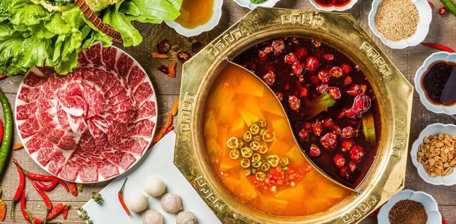 Ẩm thực Trung Hoa luôn chiếm một vị trí quan trọng và nổi bật trong nền văn hóa ẩm thực của Singapore