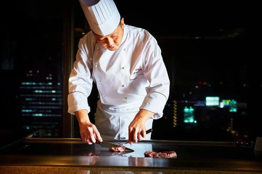 Teppanyaki là một phong cách ẩm thực độc đáo của Nhật Bản