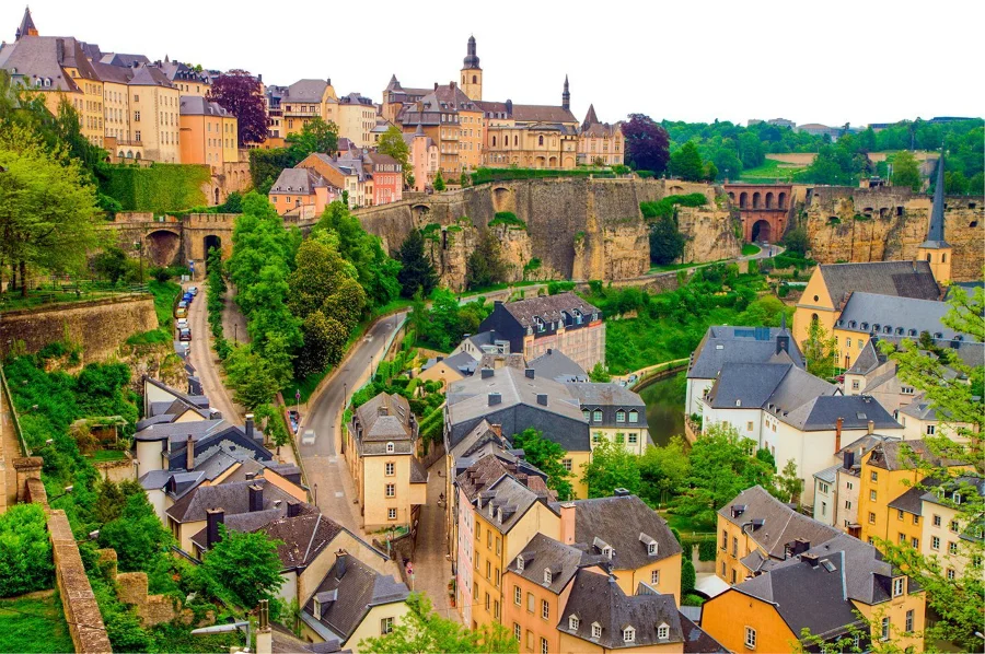 Khu phố cổ Luxembourg như một bảo tàng sống động, lưu giữ những dấu ấn lịch sử hào hùng của một thời kỳ đã qua