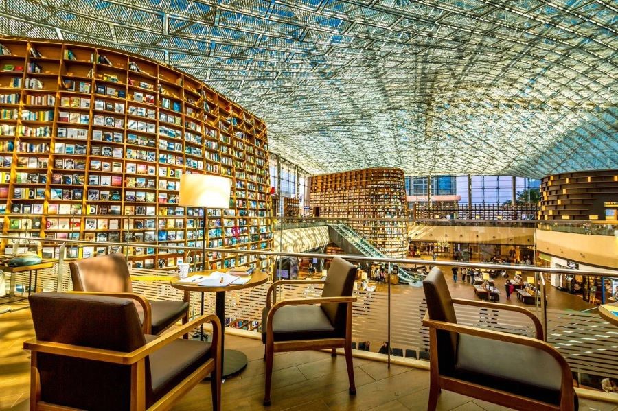 Đâu là thời điểm lý tưởng để đến Thư Viện Starfield?